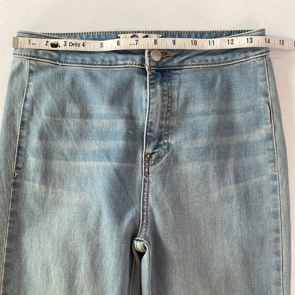 Free People Flare Float On High Rise Distressed Flare Jeans Fray Hem Retro 60's - Picture 11 of 16